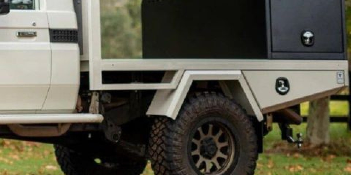 Keep Your Canine Companion Safe & Comfortable with High‑Quality Dog Boxes