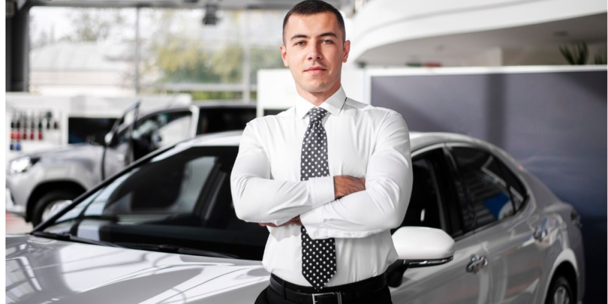 Why Chauffeur Services Are the Safest Way to Reach East Midlands Airport