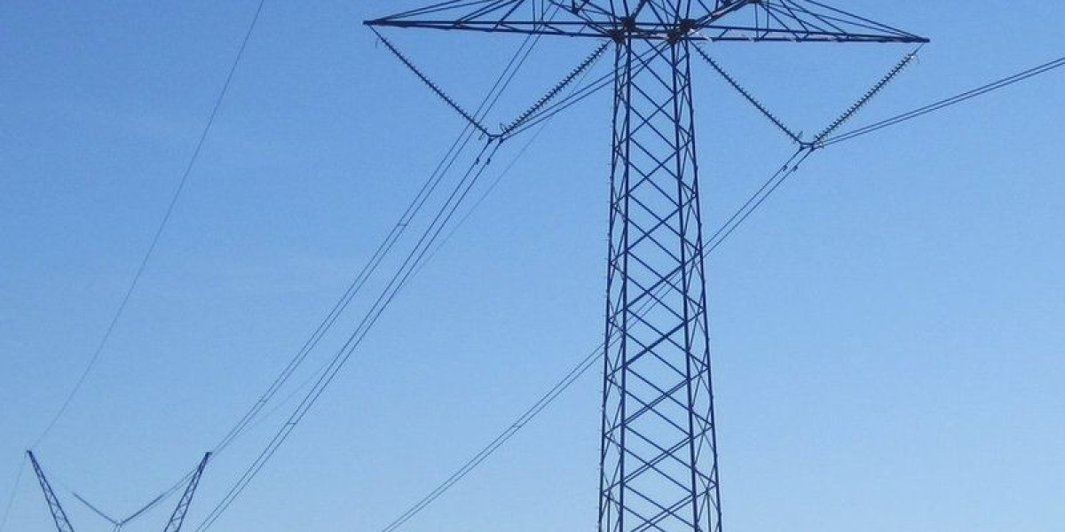 Qualities That Define a Trusted Transmission Tower Supplier 