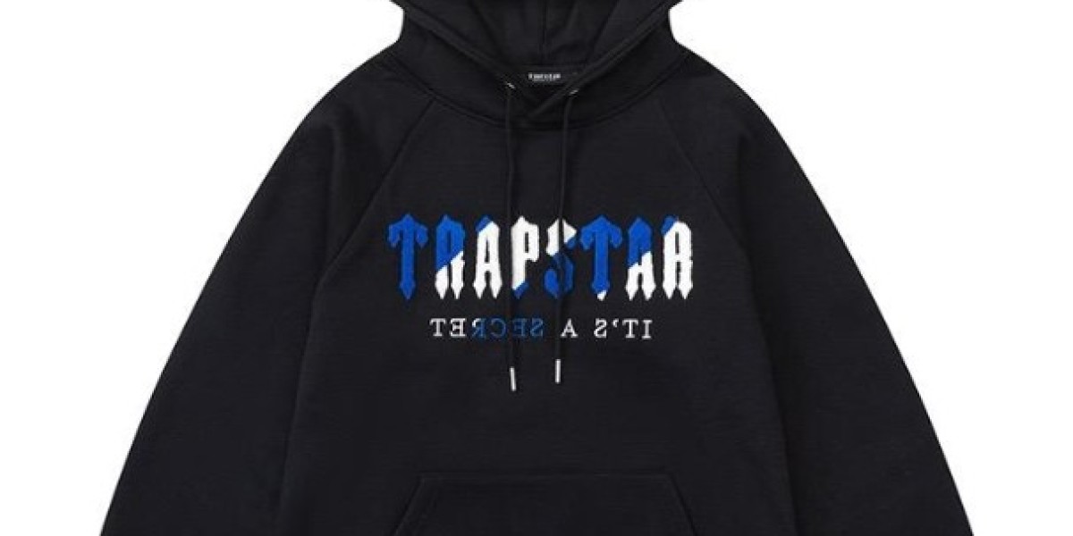 Trapstar Hoodie & Pink Palm Puff Hoodie New stock for this Christmas cool drop