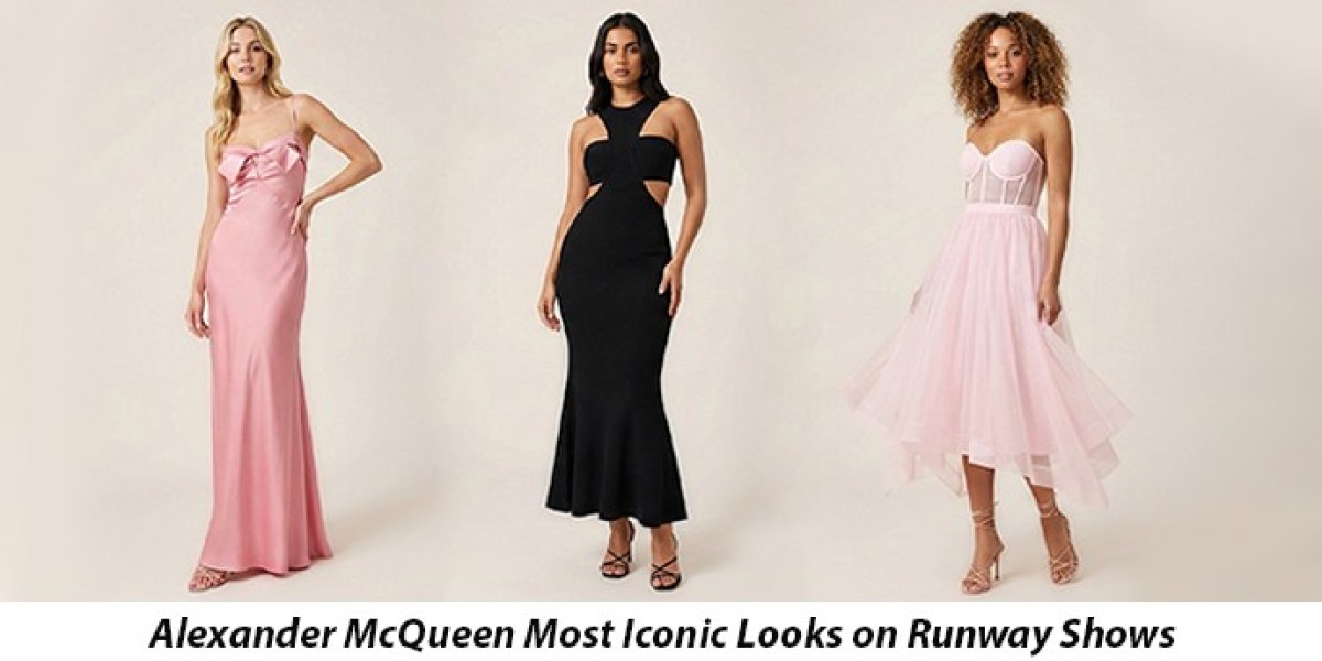 Alexander McQueen Most Iconic Looks on Runway Shows