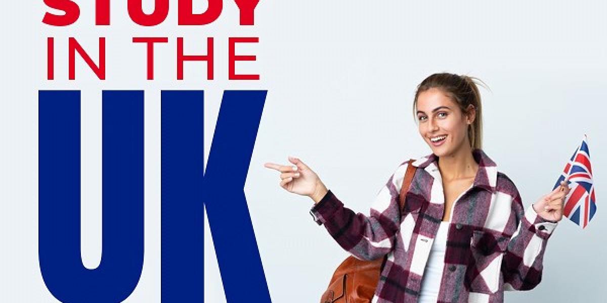 Study Abroad UK in Delhi – Trusted Support for Your Global Journey by VISAWALK