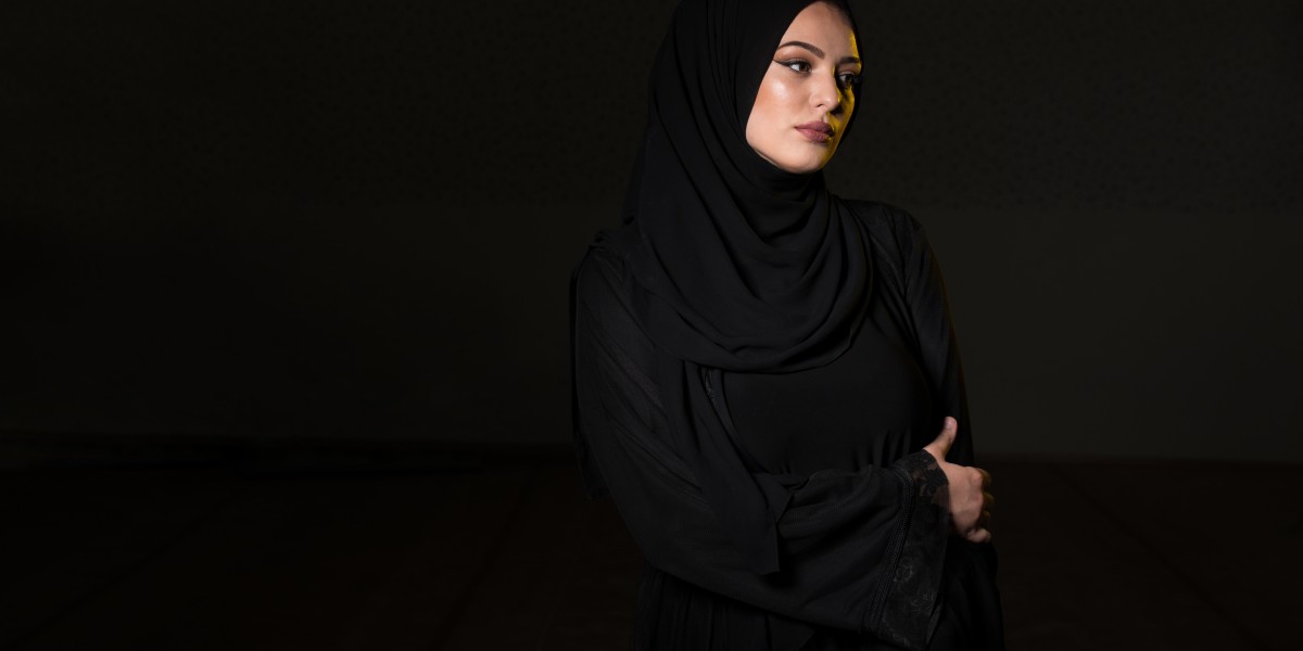 The Timeless Appeal Of Abaya Fashion In The UAE